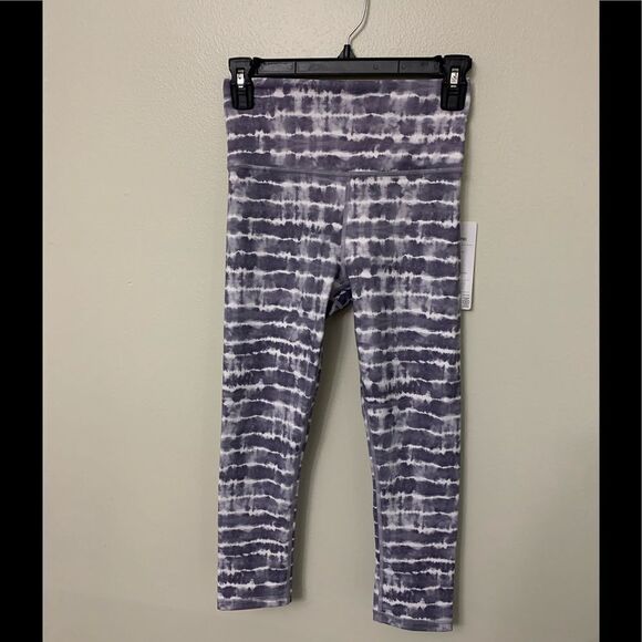 Athleta Elation Printed Capri - Picture 4 of 8